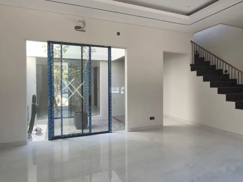 Rumah Baru Gress Woodland 2 Lantai Minimalis Modern Hadap Utara