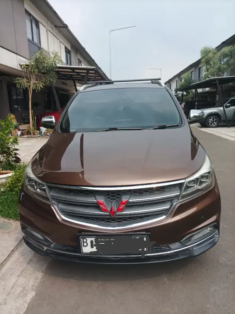 Wuling Cortez (L Luxury2018)