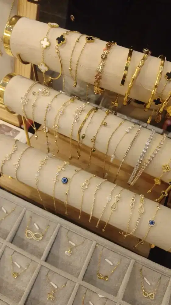 Gelang Tangan Wanita Titanium Tidak Mudah Luntur