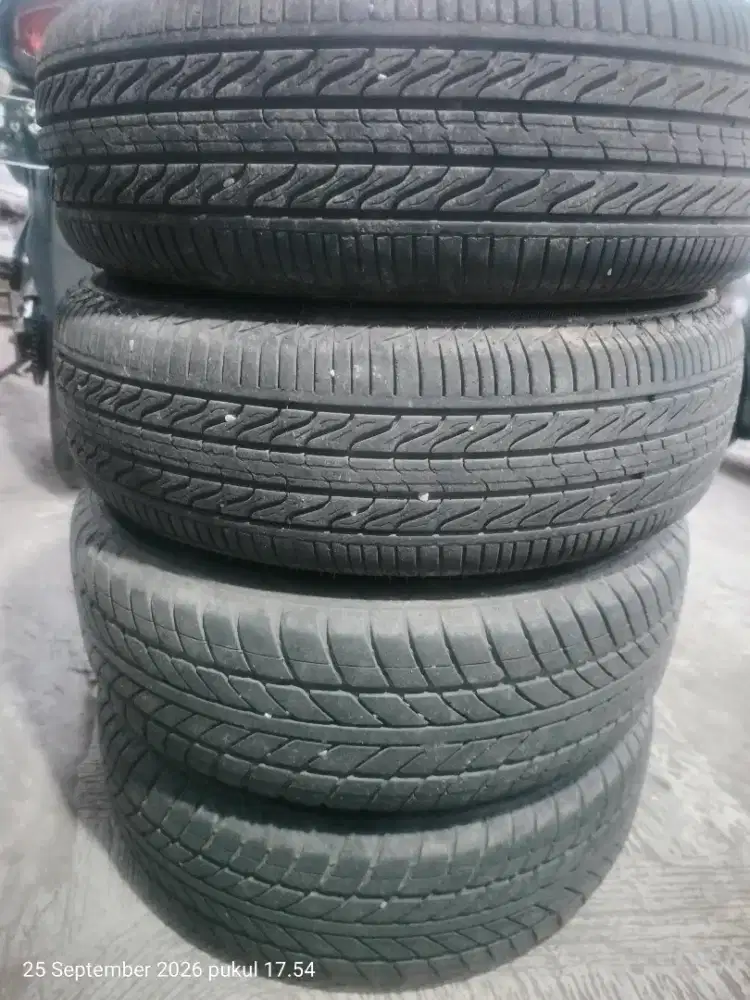Velg original Datsun go 2018