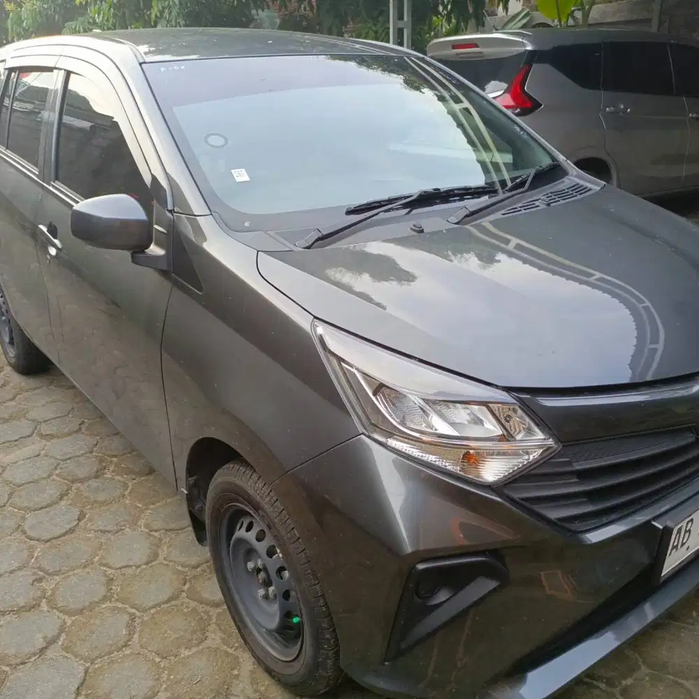 Daihatsu Sigra X 1200 cc manual Ab Sleman