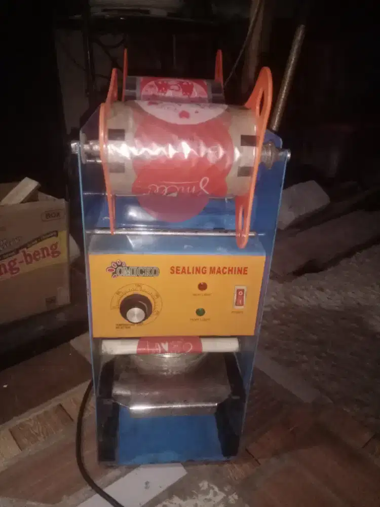 Mesin Press Minuman