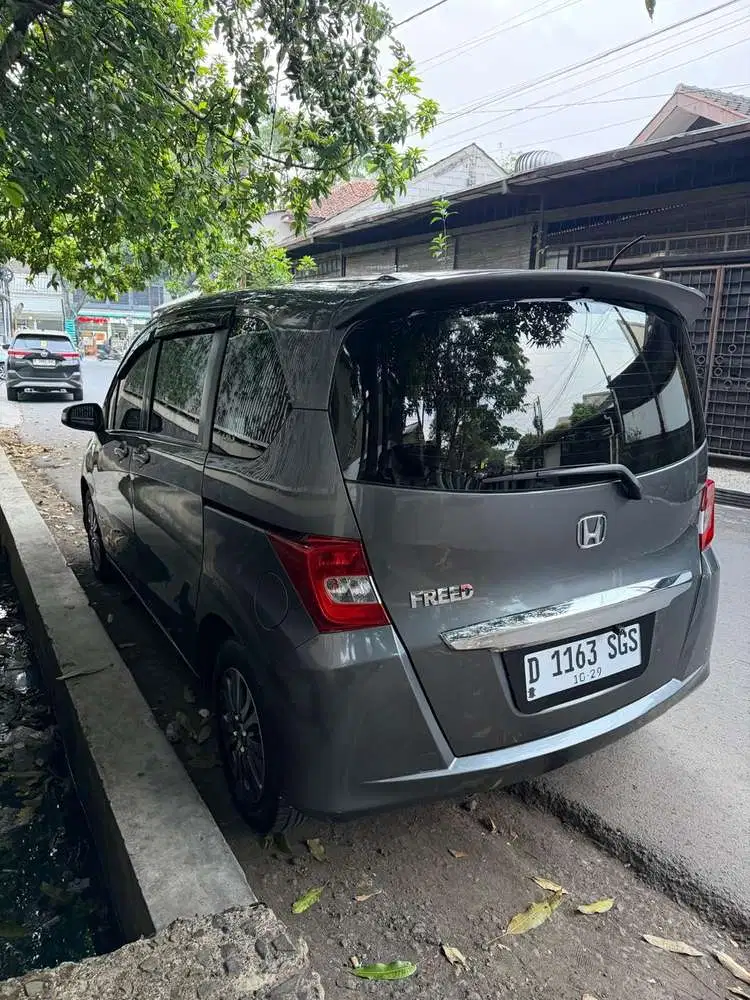Honda Freed 2014 Bensin