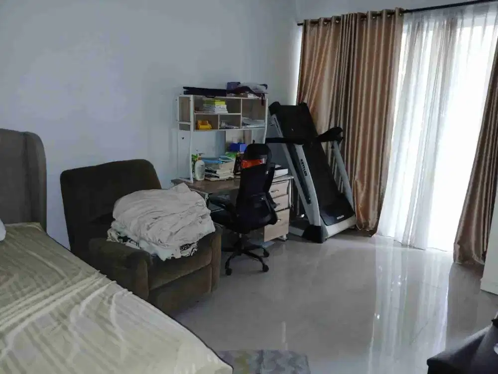Disewakan Rumah Furnish Cluster Eropa Sedayu City Kelapa Gading Jakarta Timu