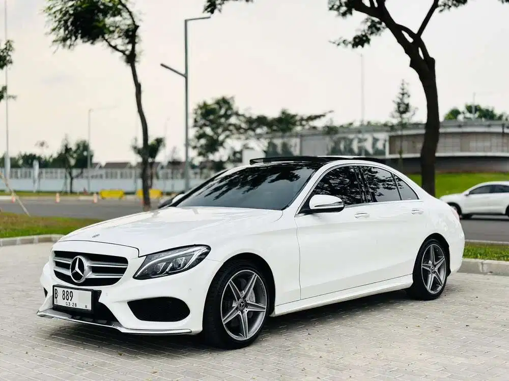 Mercedes-Benz C300 2018 Bensin