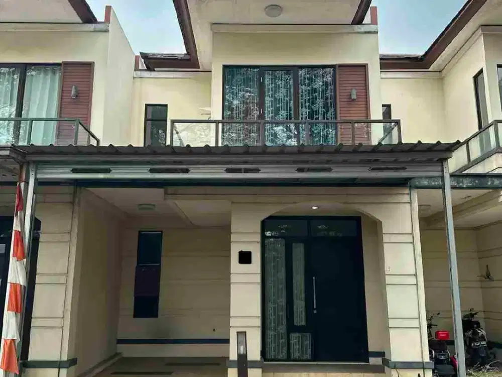 Dijual rumah 2 lantai lavon 1 swancity