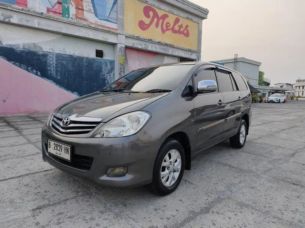 Toyota Innova G Diesel 2010