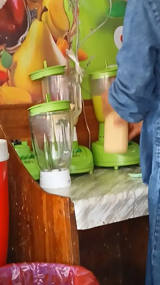 butuh pegawai resto serabutan