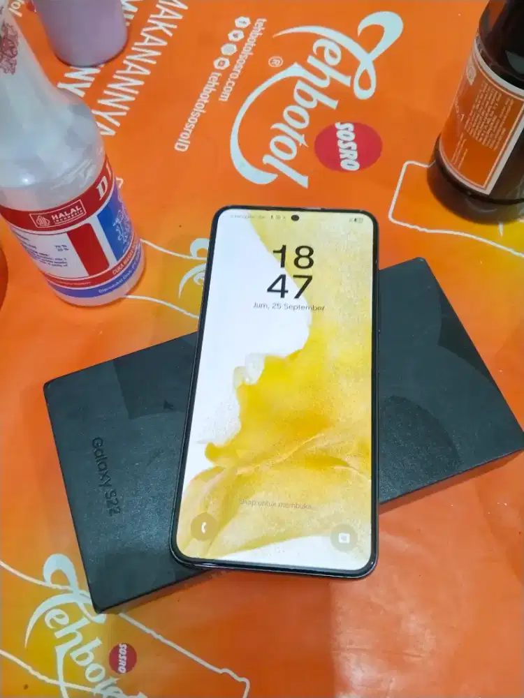 Samsung s22 8 128