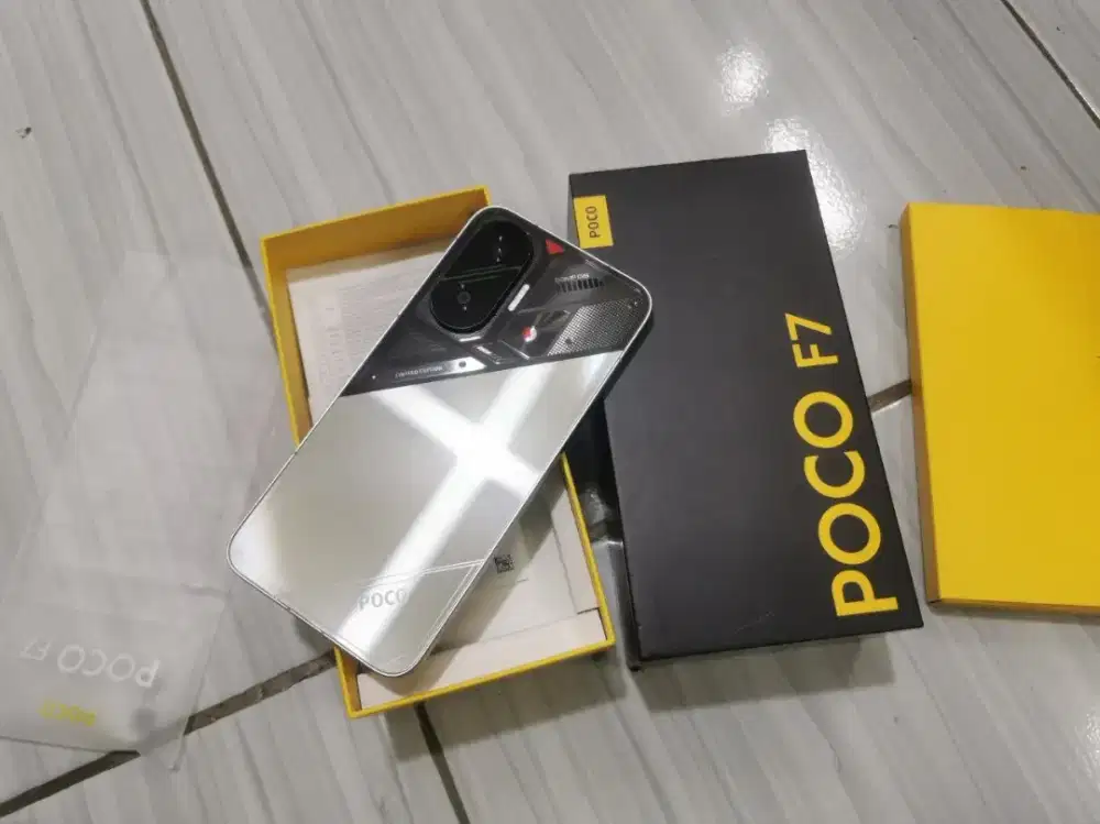 Poco F7

Ram 12/512