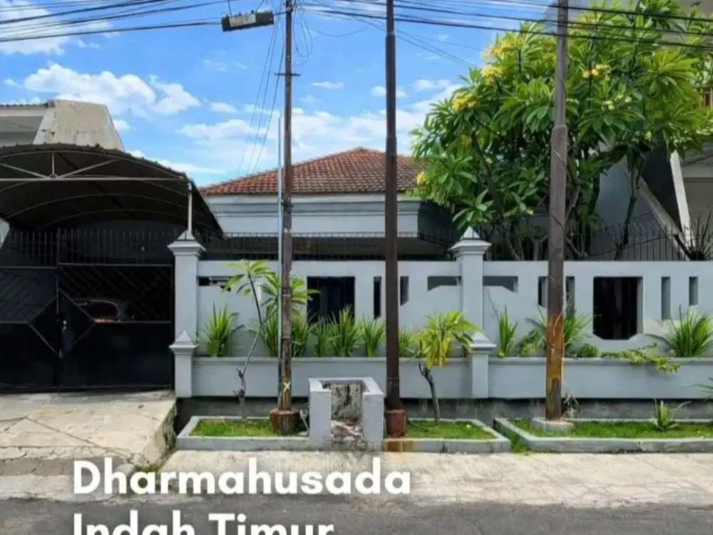 Dharmahusada Indah Timur Rumah Dijual