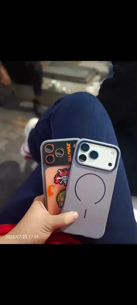 Iphone 17 promax orange