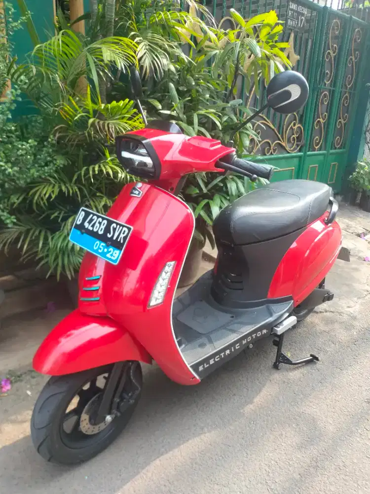 Motor listrik viar 1