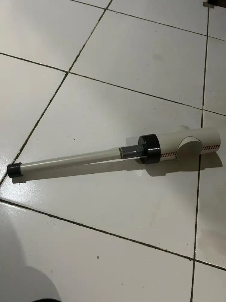 Alat belajar jalan bayi