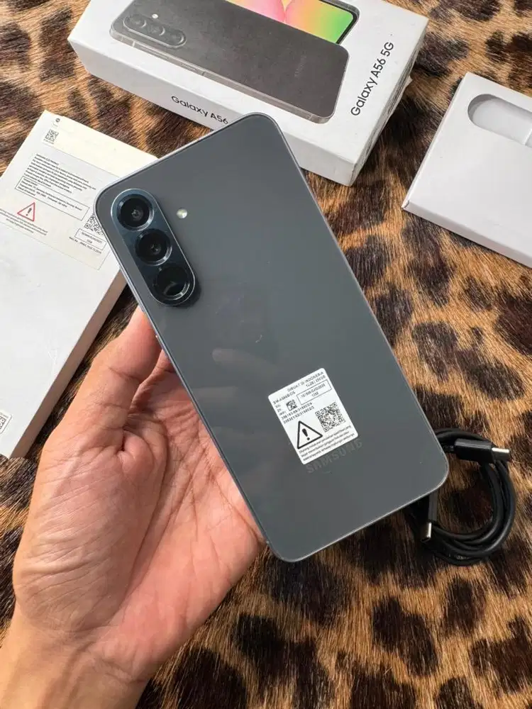 Galaxy A56 5G 12/256GB Resmi (Black)
