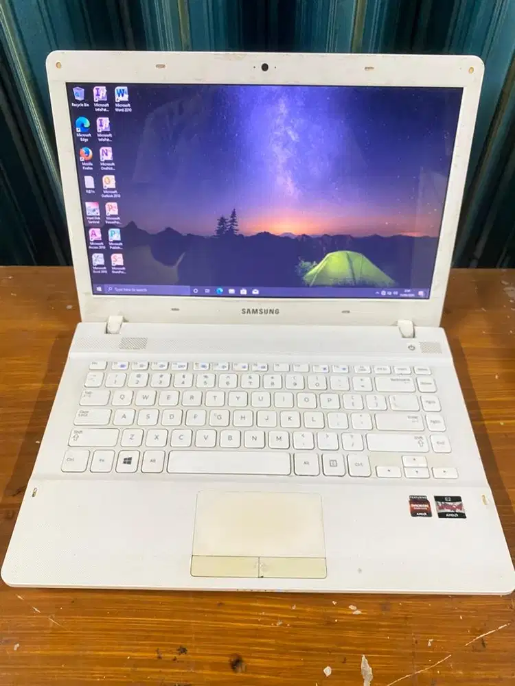 laptop samsung 27AE