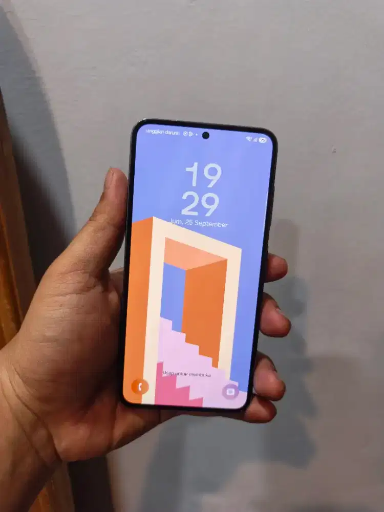 Samsung S23 8/256 SEIN