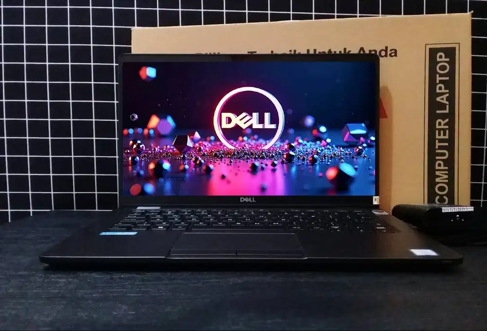 Laptop TouchScreen Fulzet | Core i5 | Ram 8 | SSD | Lok Malang