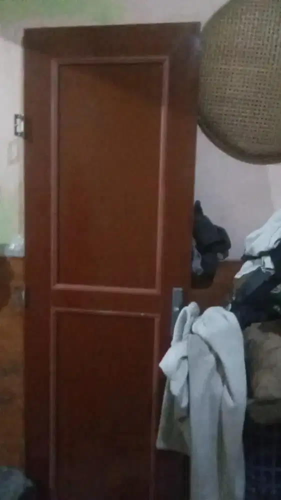 DiJual Murah Kusen dan Pintu Kondisi Msh Bgs Gak Keropos Msh Lyk Pake