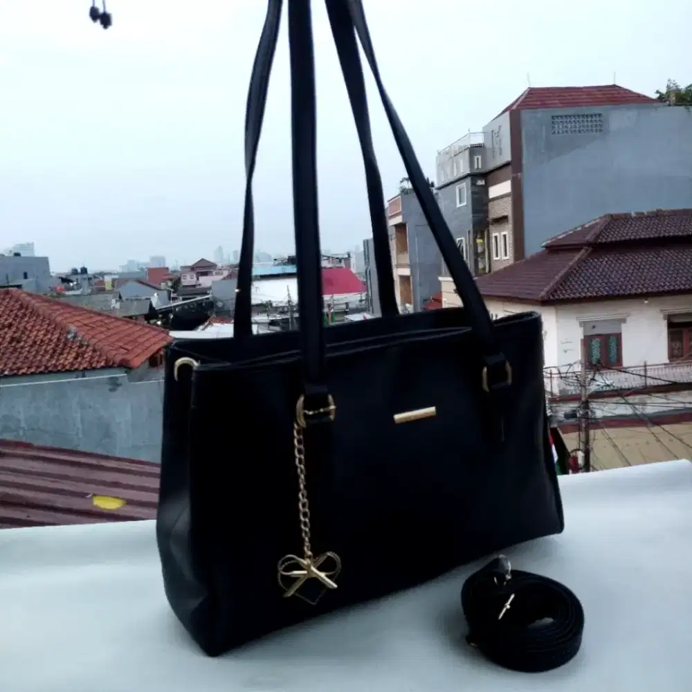 Tas selempang wanita kekinian