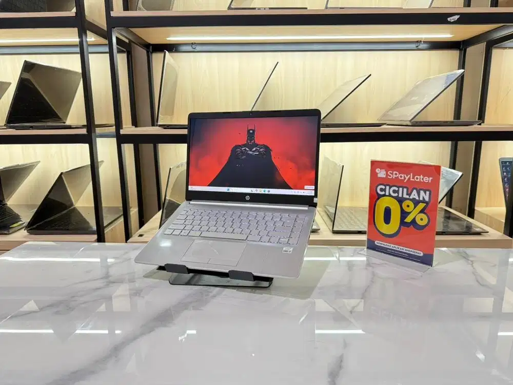 LAPTOP HP14s CORE I3gen10 SSD 256 GB RAM 8 GB
