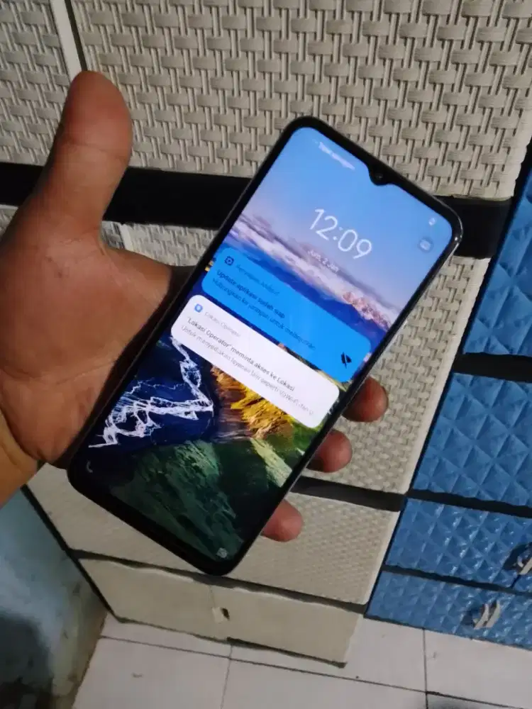 VIVO Y21 4+1/64 SPESIFIKASI BACA KETERANGAN