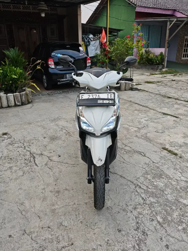 Sale fast Vario Agnes 2014 Lengkap
