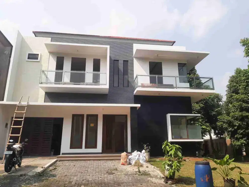 DiSewakan Rumah Baru di Delatinos BSD