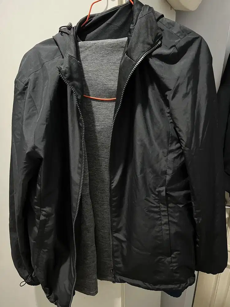 Uniqlo Reversible Parka Water-Repellent (Black) - Size S