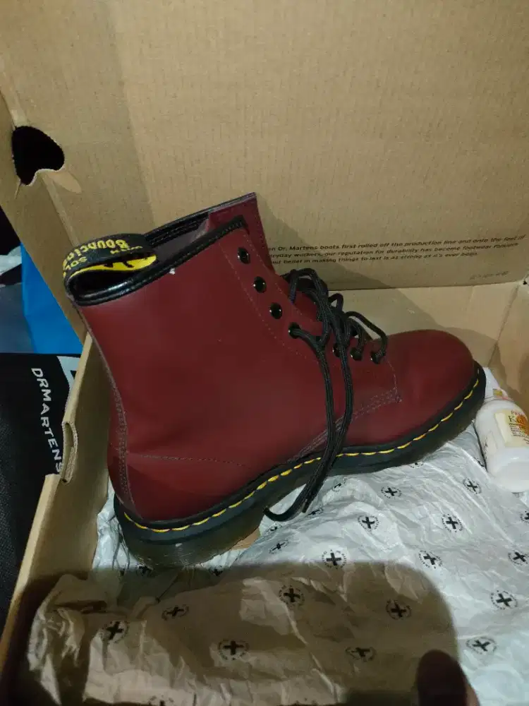 Dr. Martens 1460 Smooth Leather Lace-Up Boots (Size 42 EU)