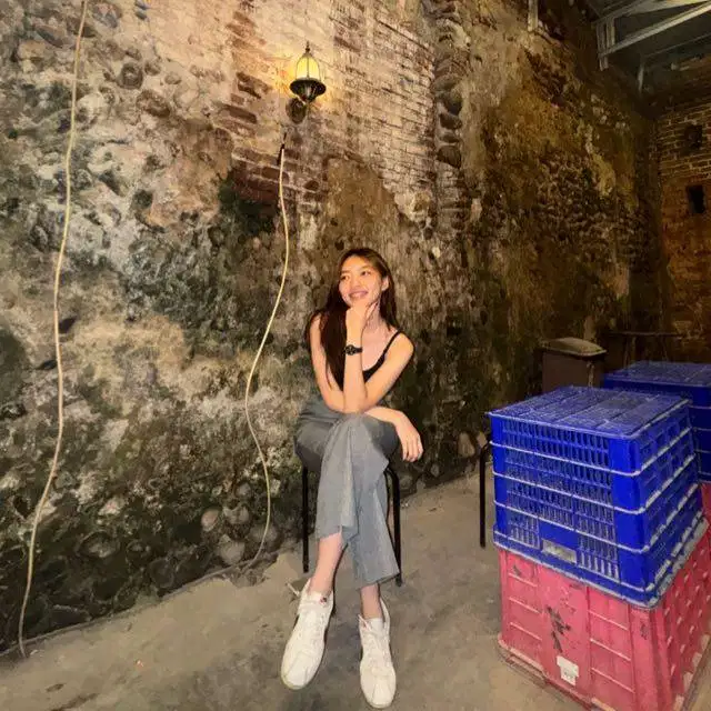 Hostlive atau model produk UMK Wilayah jakarta