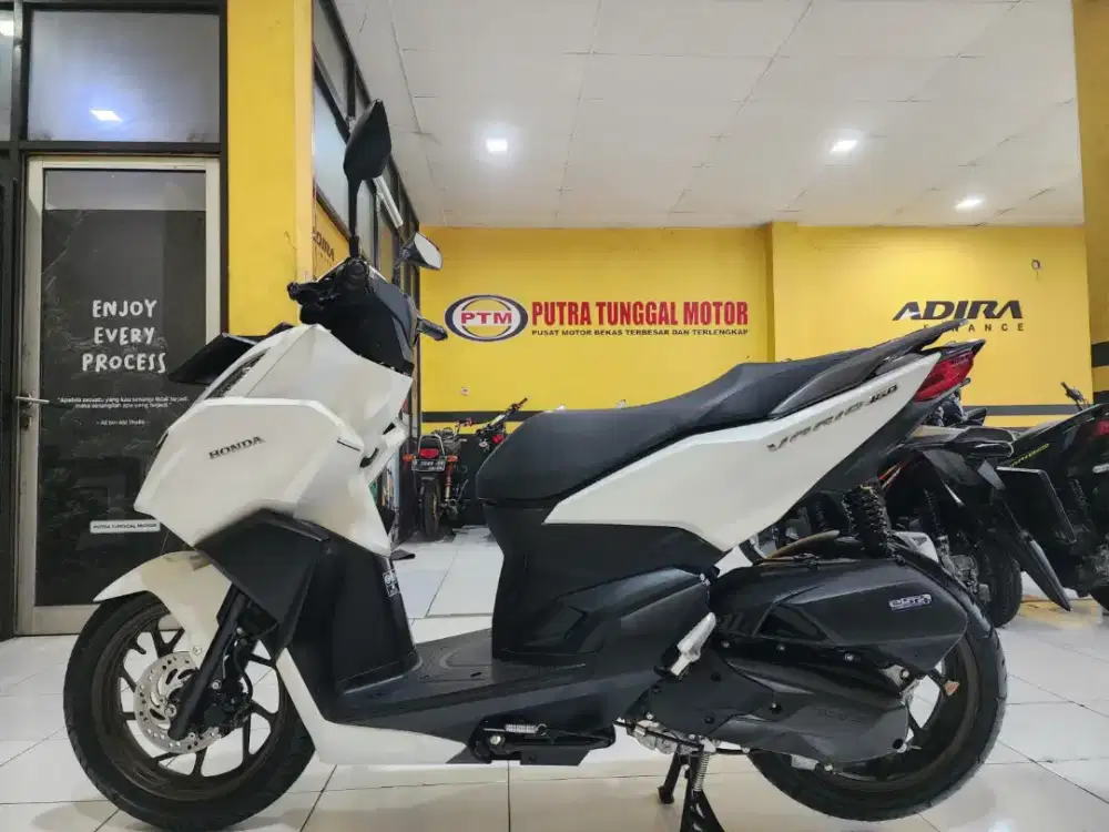 READY VARIO 160 CBS KM LOW BARANG MULUSS SIAP PAKAI