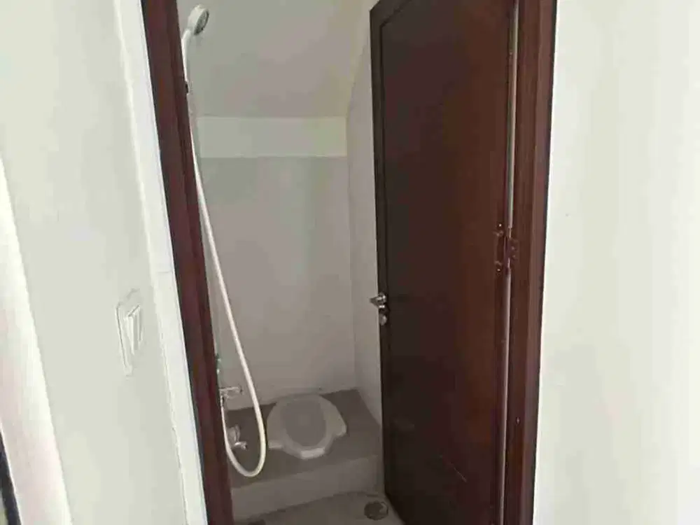 di jual rumah cluster magenta pik 2  siap di huni.