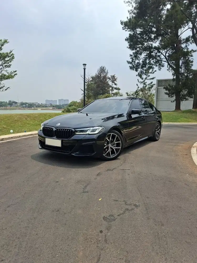 Bmw 520i Msport 2023 low km service record