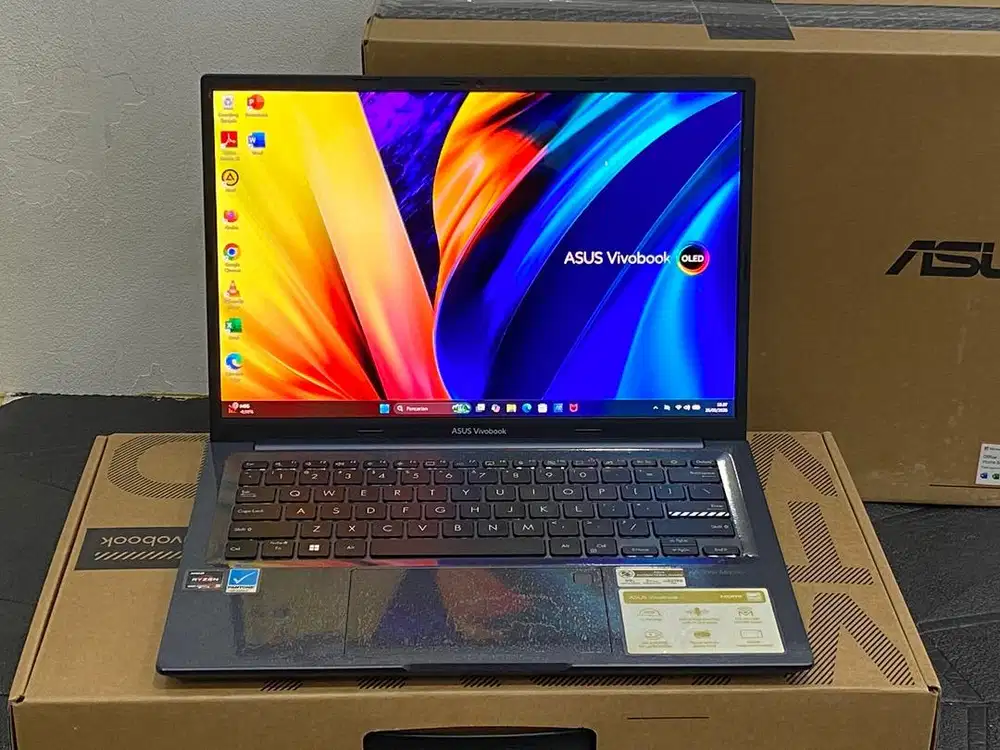 Asus Vivobook M1403Q (OLED) Processor AMD Ryzen 5 5600H