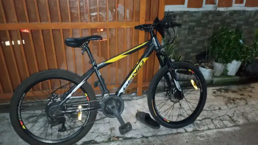 Sepeda genio warna kuning