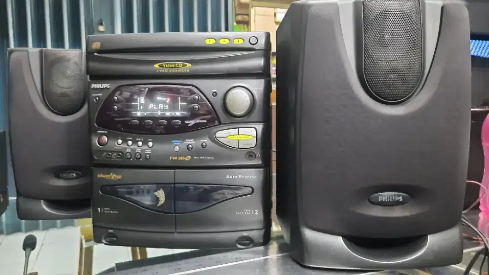 Tape Kompo Philip FW380V