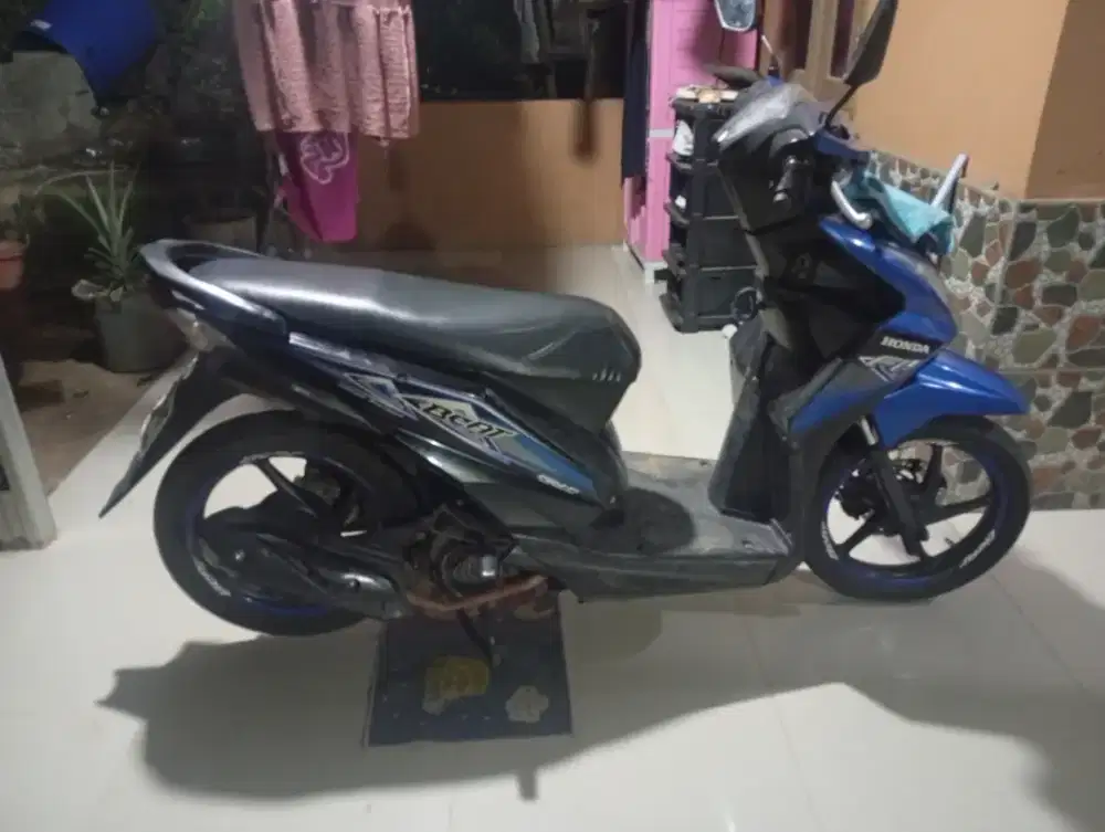 Motor honda Beat 2014