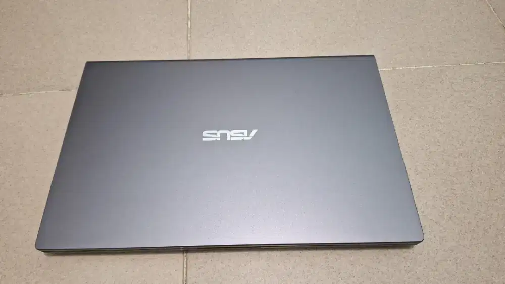 Bismillah di jual laptop asus vivobook slim core i3gen10 mulus ram 8gb