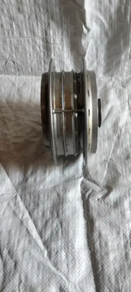 Tromol belakang motor honda bebek
