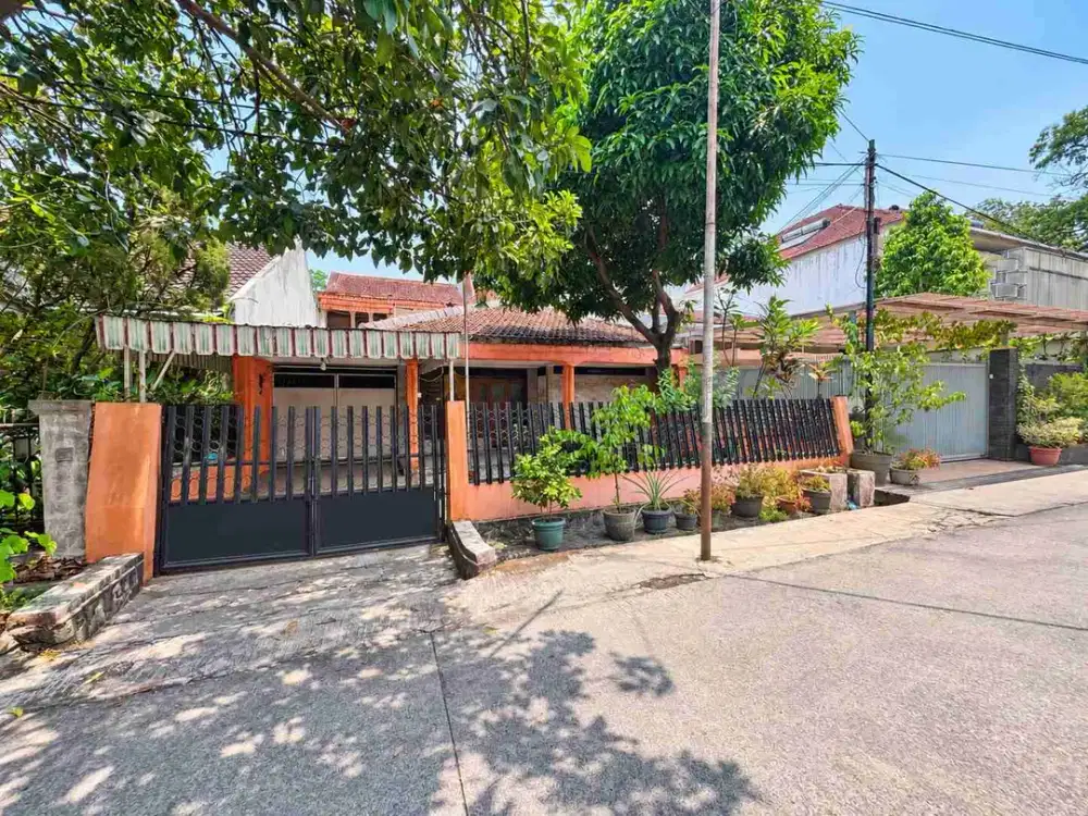 Dijual Cepat Rumah Terawat Lokasi Strategis Di Sayap Riau Bandung