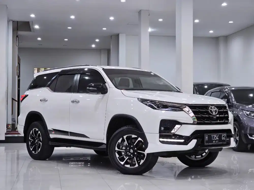 Km 20rb Fortuner 2.8 GR 2022 At(Matic) Plat H Tgn 1 2023 VRZ 2021