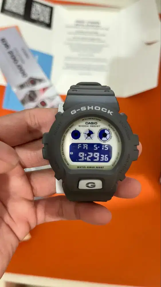 G-shock DW-6900HD-8DR Jam Tangan Pria