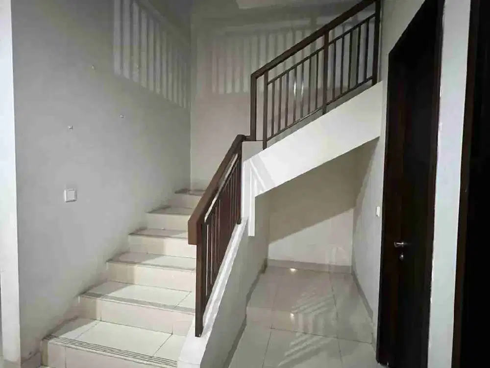 Dijual cepat
Eminent Ilustria bsd city