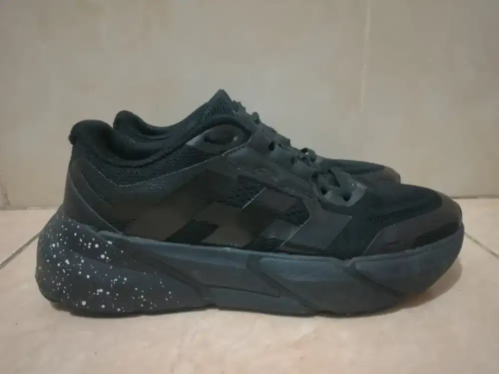 Sepatu Running Original Adidas