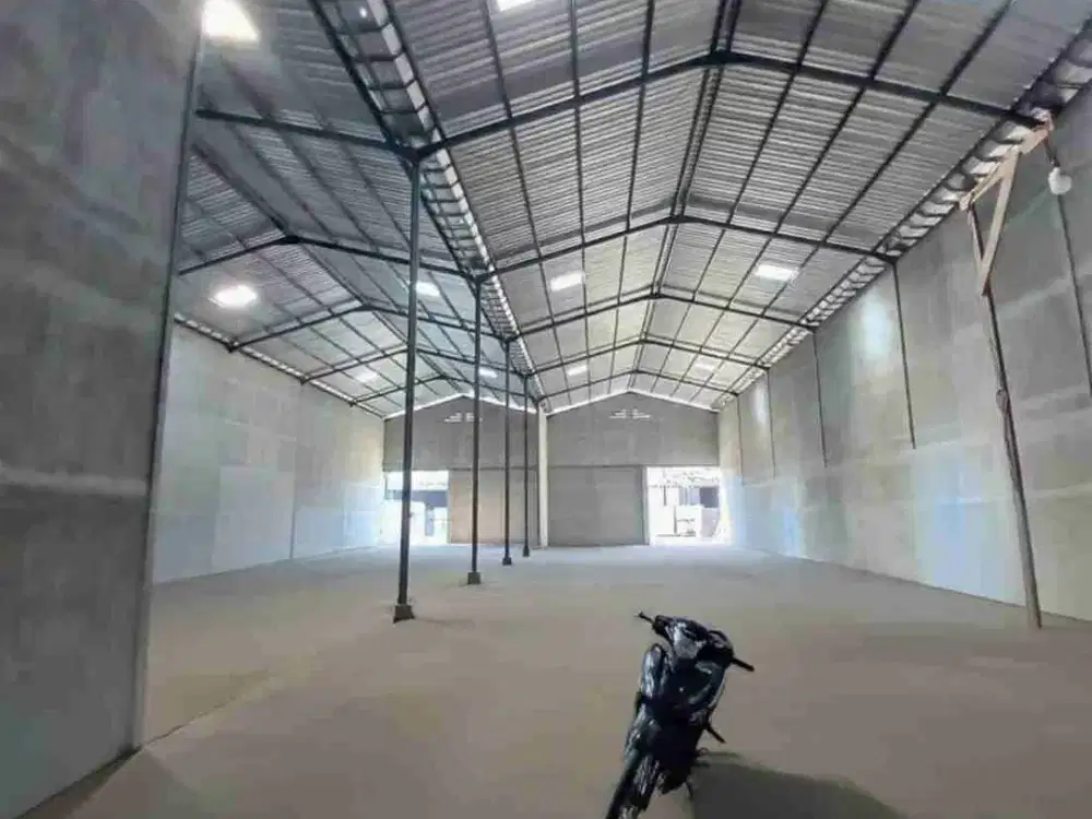 DISEWAKAN GUDANG SURIMULIA BARU GRES,
MARGOMULYO SURABAYA BARAT