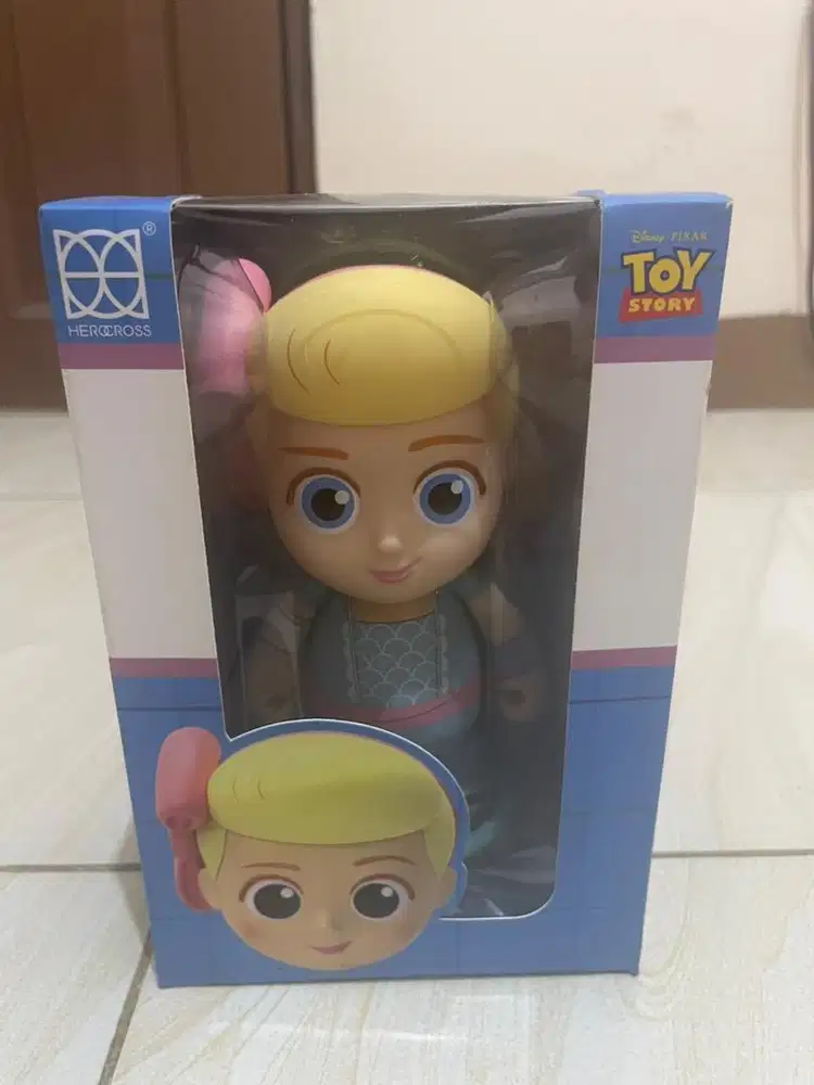 Figure lucuu baruuu toy story
