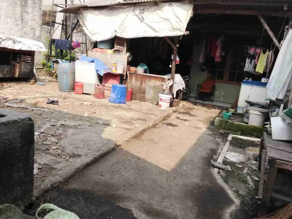 Dijual Kontrakan 2 pintu & tanah kosong di Semanan Perbatasan Jakbar