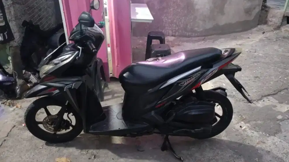 Jual Vario 125 old KZR 2013