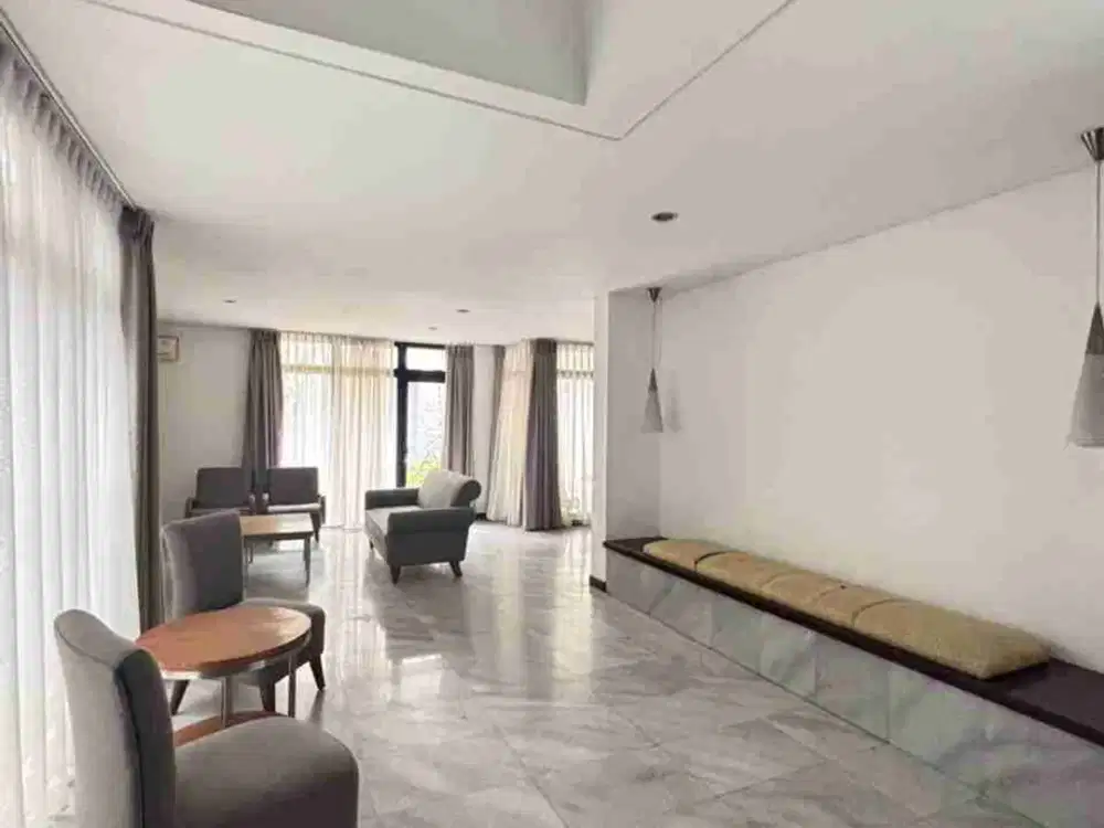 DISEWAKAN RUMAH CANTIK DALAM TOWN HOUSE DI CIPETE, JAKARTA SELATAN